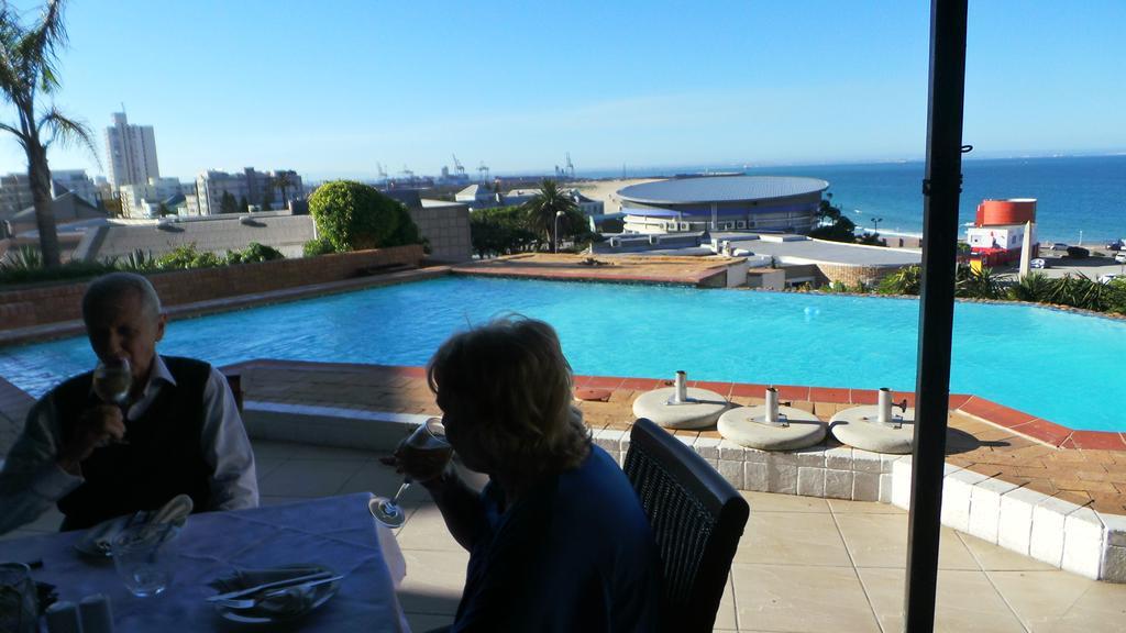 Chapman Hotel And Conference Centre Port Elizabeth Esterno foto